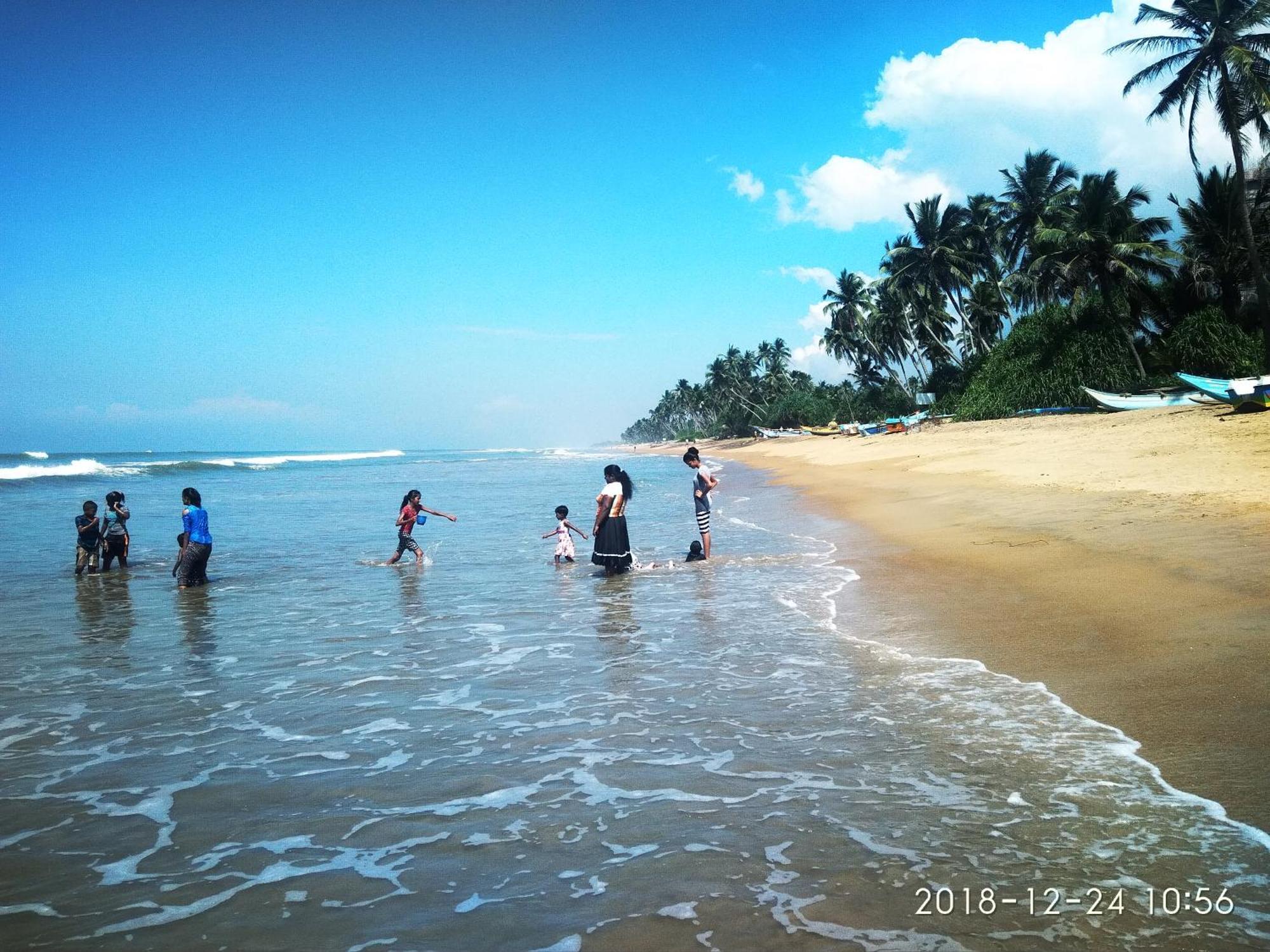 Suriya Ocean Villa Wadduwa Ngoại thất bức ảnh