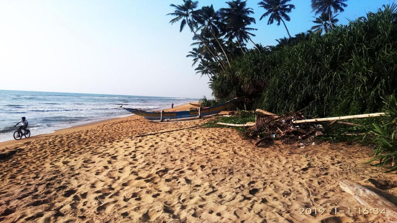 Suriya Ocean Villa Wadduwa Ngoại thất bức ảnh